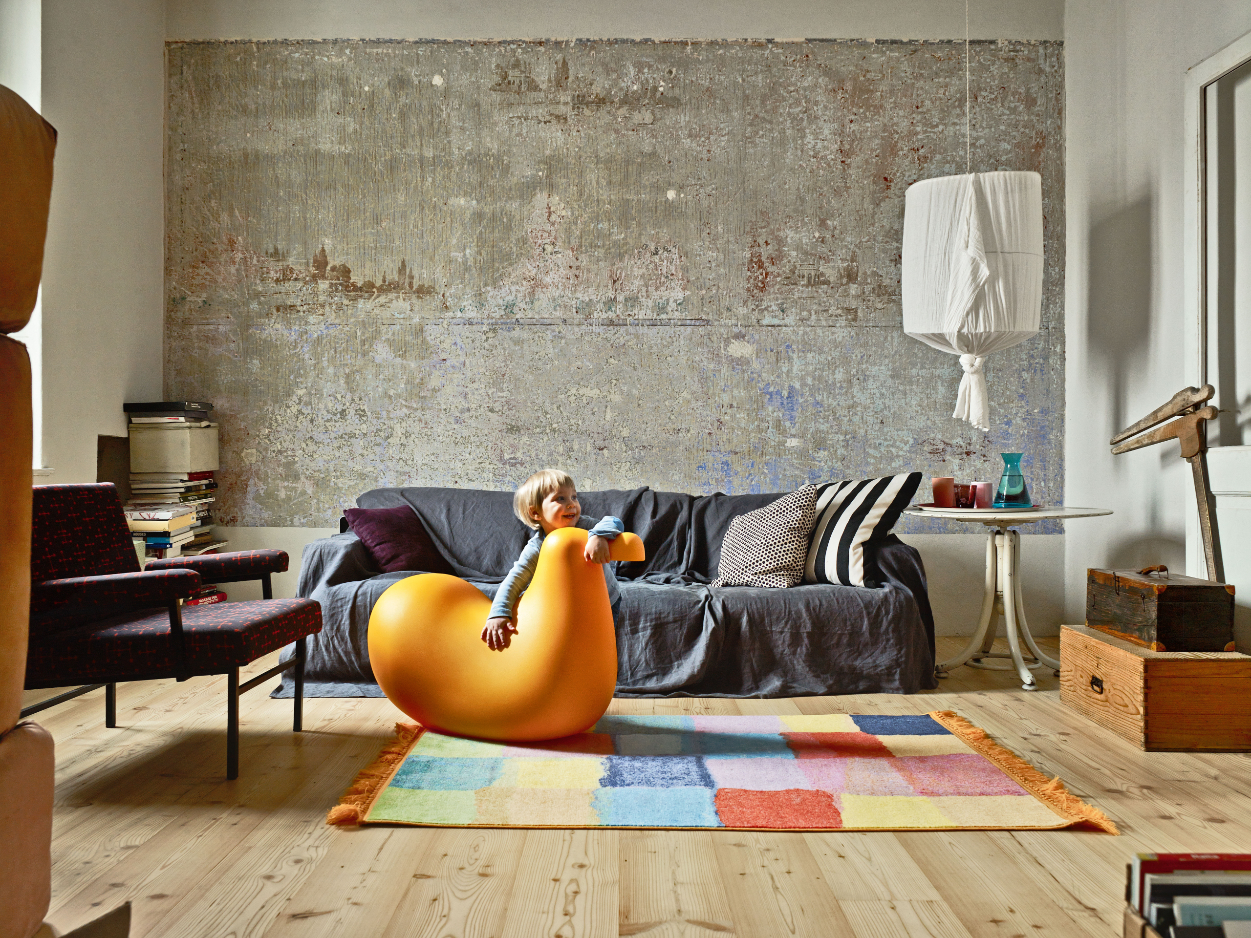 Magis_kids_dodo_rocking_bird_ambient_mono_MT80_yellow_01-scaled